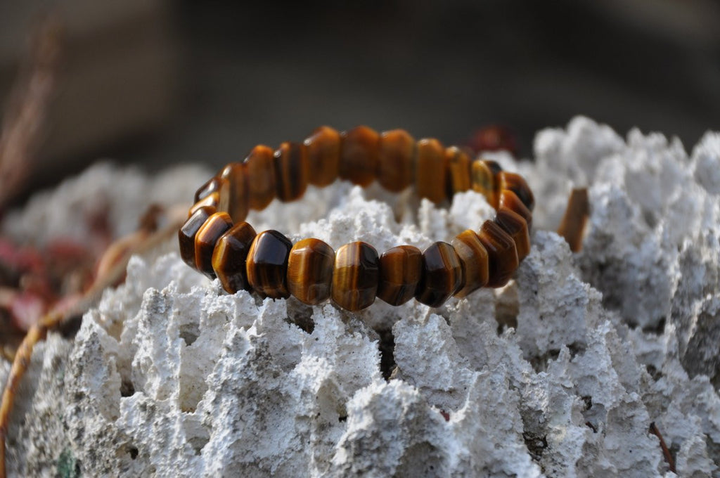 Half Ridge Tiger's Eye Stretch Bracelet