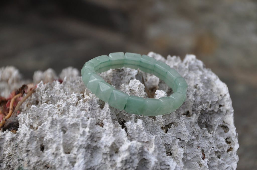 Green Jade Square Pyramidal Stretch Bracelet