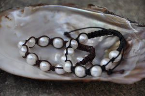 Pearl String Pull Bracelet